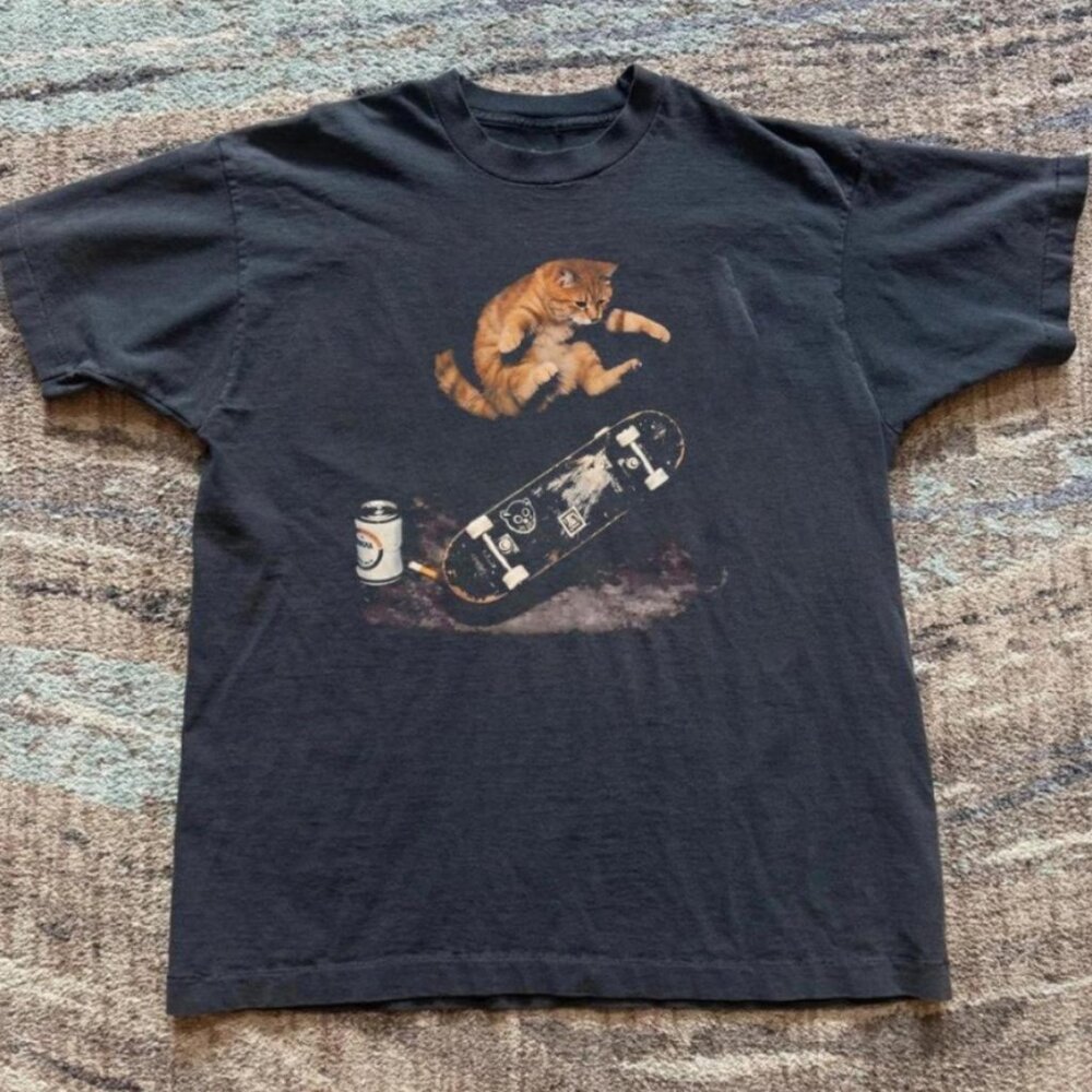 Funny Cat Graphic Tee Skateboard Cat T-Shirt Black